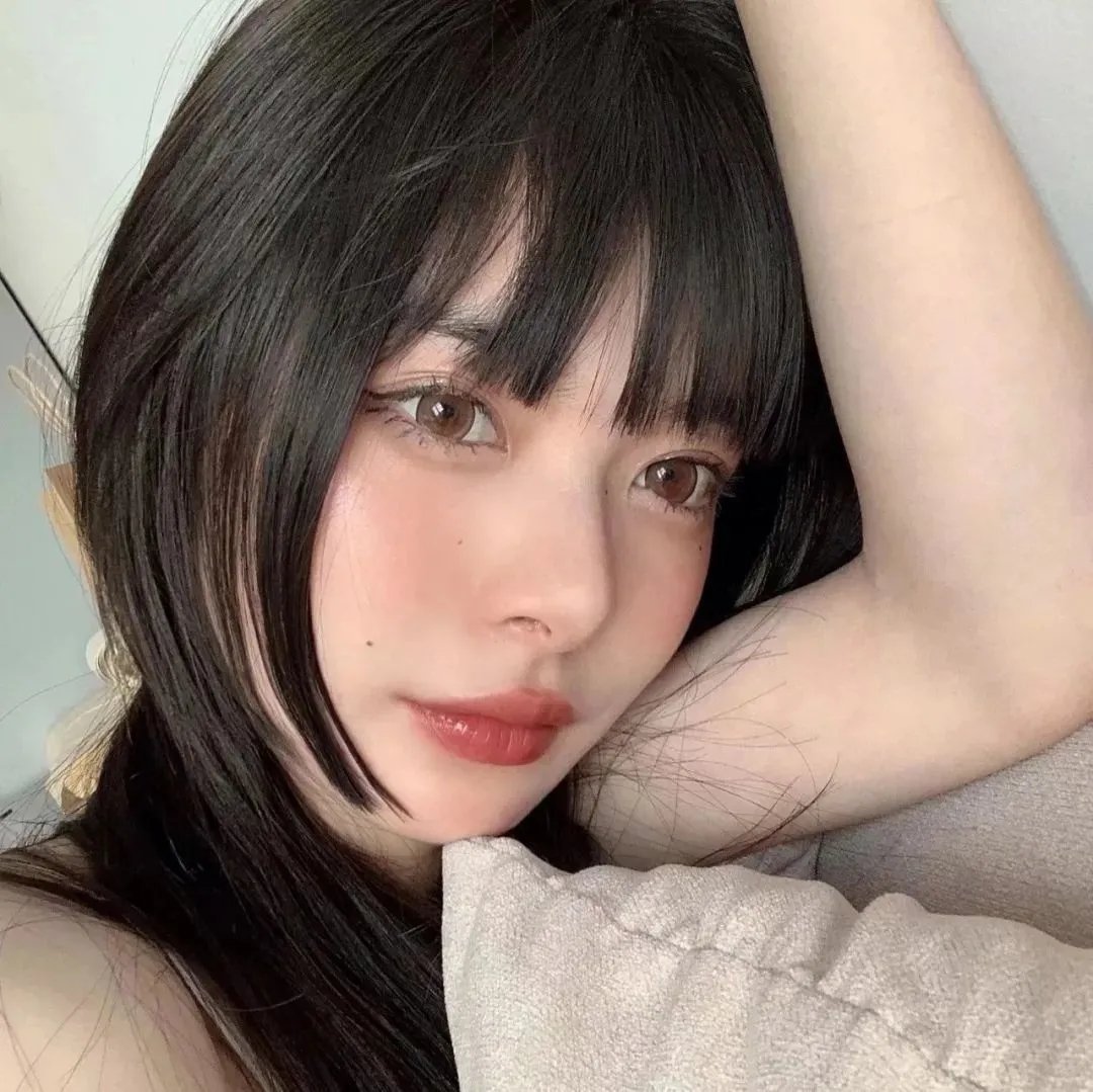 好女三头瞒